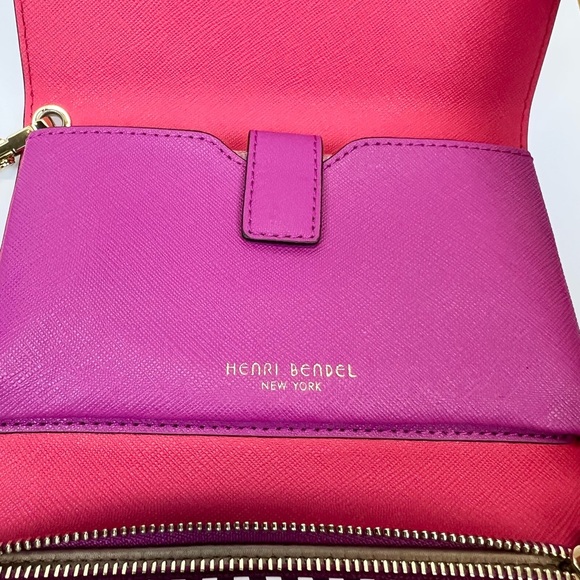 Henri Bendel Vibrant Pink Wristlet - Picture 5 of 12